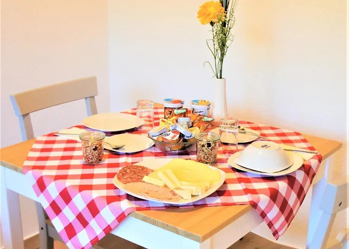 B & B Brienz * ブリエンツ